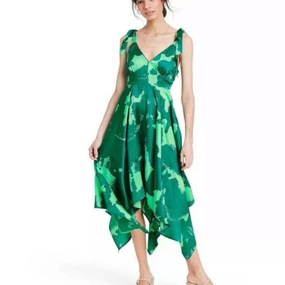 Alexis Dress